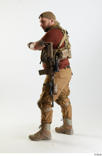 Luis Donovan Contractor Unlocking Grenade standing unlocking grenade whole body…